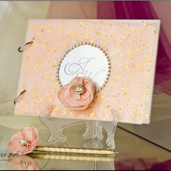 DIAMORE Handmade Blush Floral/Lace Gold-Painted Wedding Guest Book - Picture 1 of 5